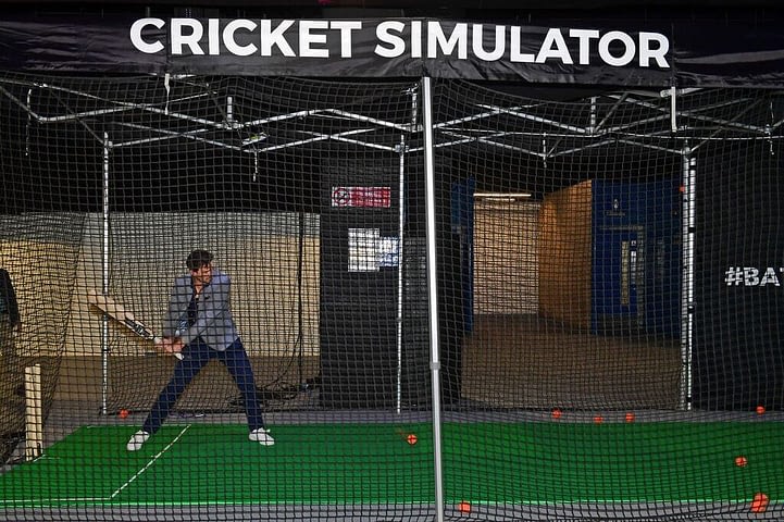 Cricket simulator - comp